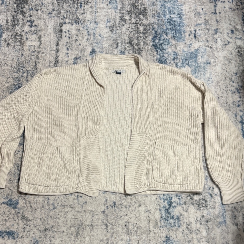 American Eagle Outfitters Cream Cardigan